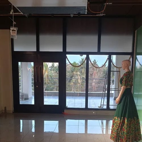 Entrance steel doors with view glass